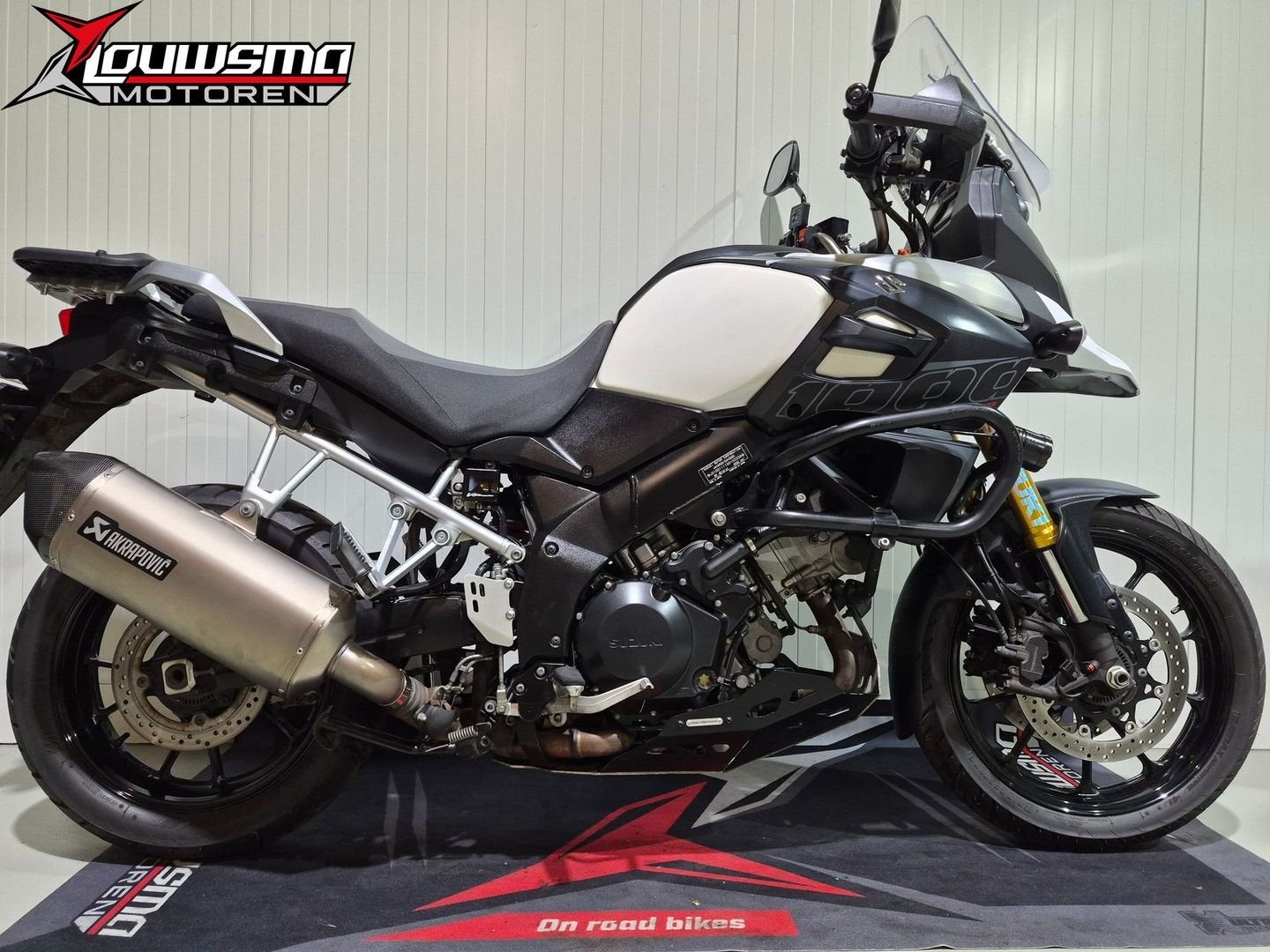 SUZUKI V-STROM 1000 ABS (bj 2015) 42500Km, 2 cilinders, Motorrijbewijs A, Bedrijf, Eigen Haard 63Onbekend