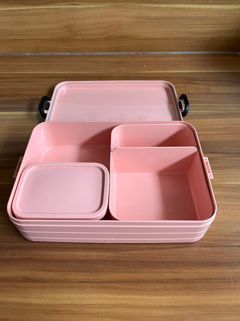 Mepal Lunchbox Campus - Roze met vakjes en bakjes, Ophalen of Verzenden, Zo goed als nieuw