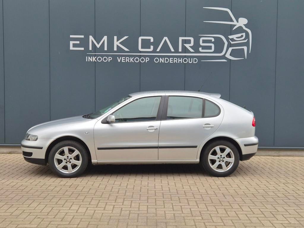 Seat Leon 1.6-16V Stella, Auto's, Voorwielaandrijving, Gebruikt, 4 cilinders, Leon