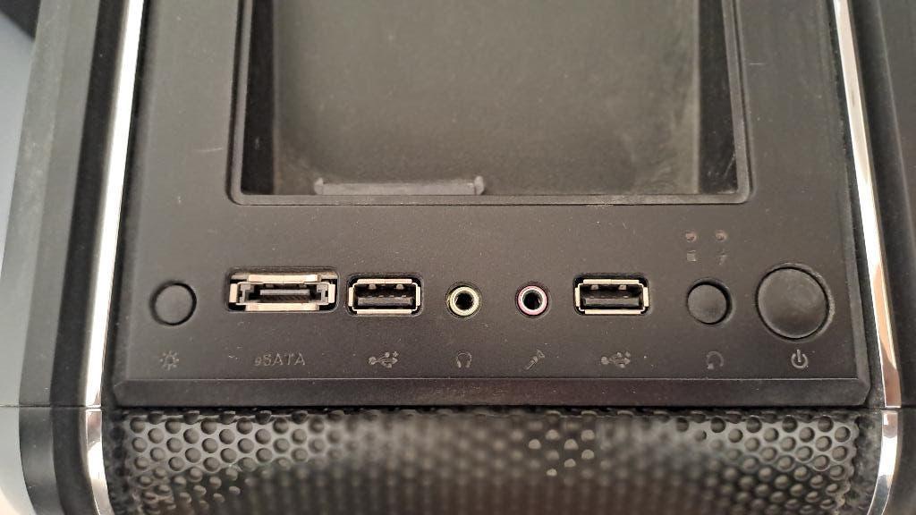PC-KAST COOLERMASTER, Computers en Software, Computerbehuizingen, Ophalen, Zo goed als nieuw