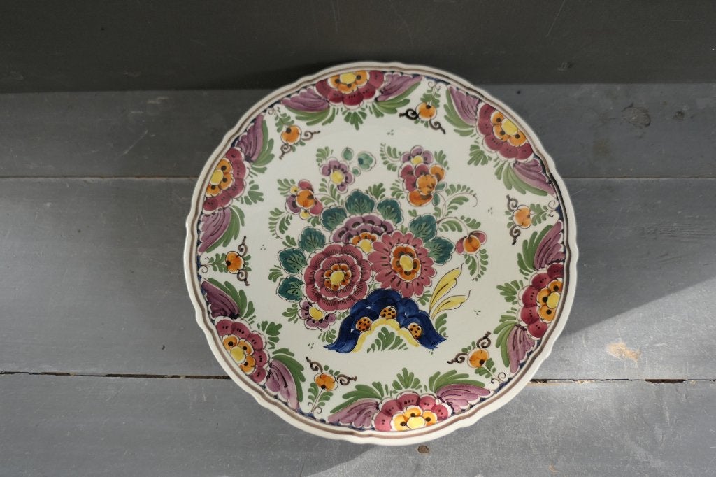Vintage wandbord Delfts Polychrome handpainted Holland 1036, Antiek en Kunst, Verzenden