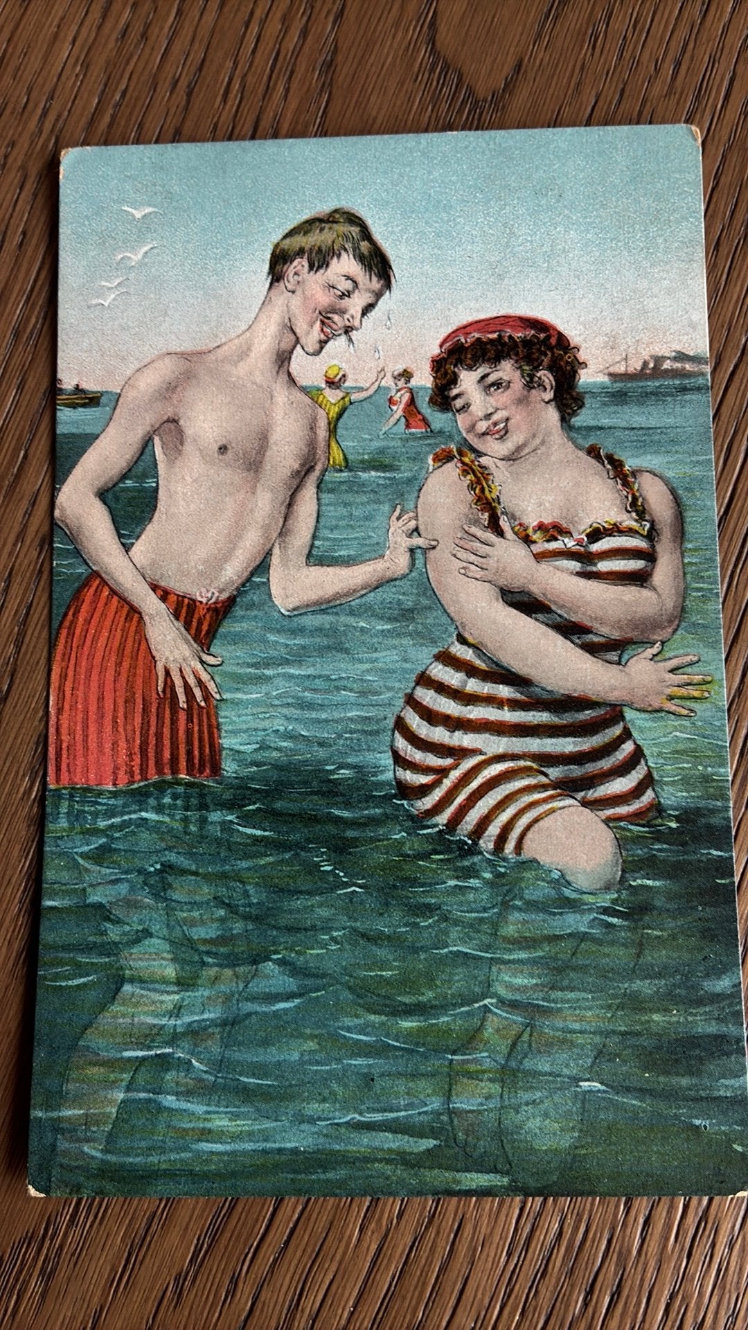 Fantasie. In dezee, man en vrouw, in badpak., Verzamelen, Ansichtkaarten | Themakaarten, Ophalen of Verzenden, Voor 1920, Overige thema's