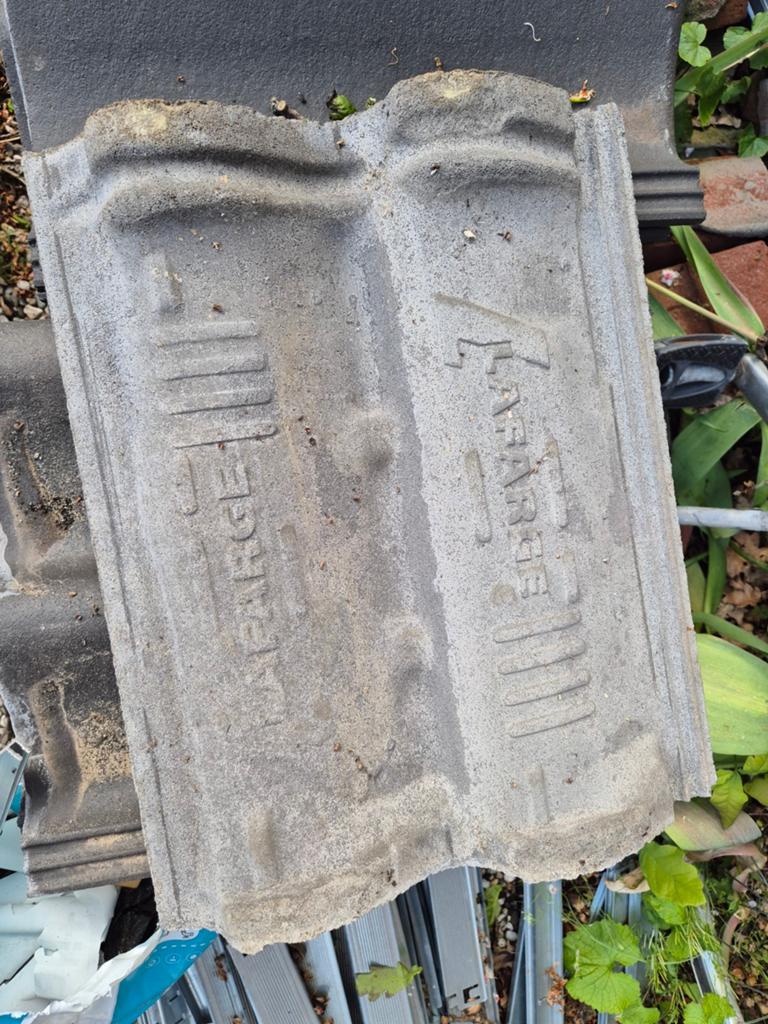 Lafarge dakpannen - antraciet, Doe-het-zelf en Verbouw, Dakpannen en Dakbedekking, Nieuw, Dakpannen, Overige materialen, Grijs