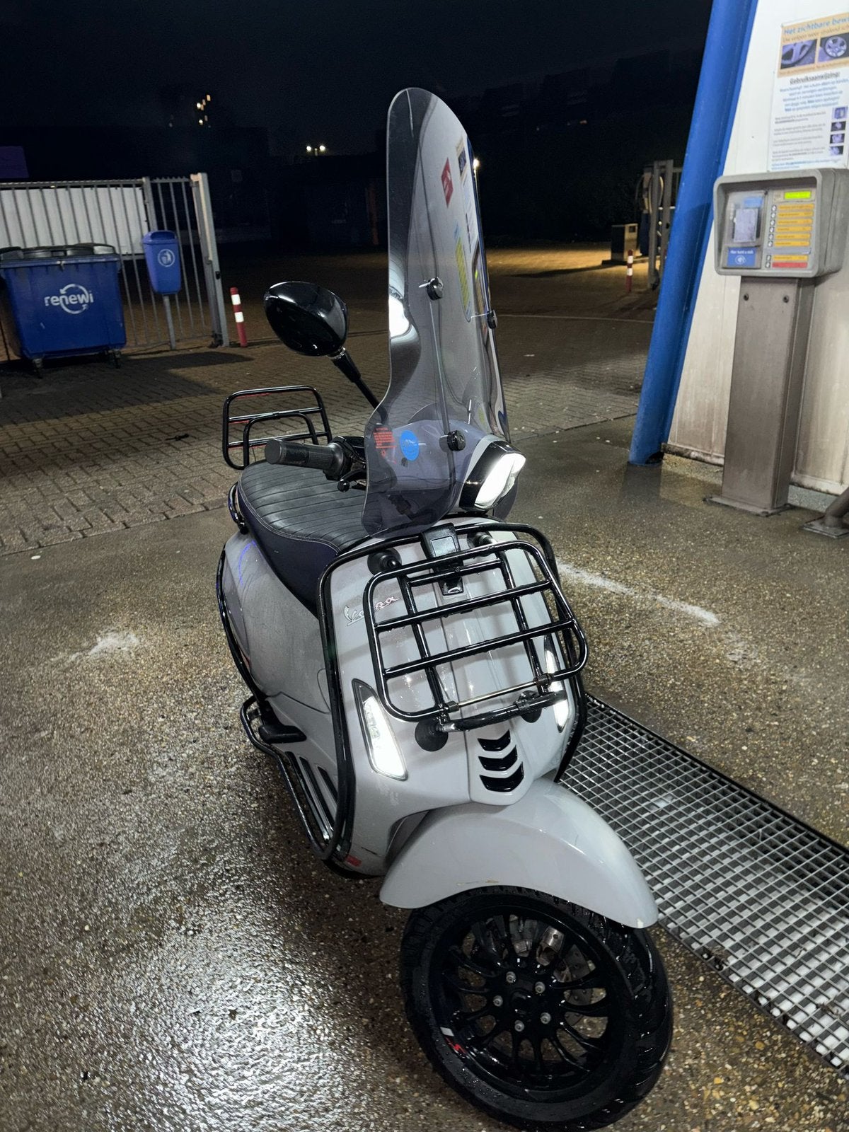Vespa LX 50 4T – 33.600 km – veel vernieuwd, Fietsen en Brommers, Ophalen, Zo goed als nieuw, Benzine, Vespa LX