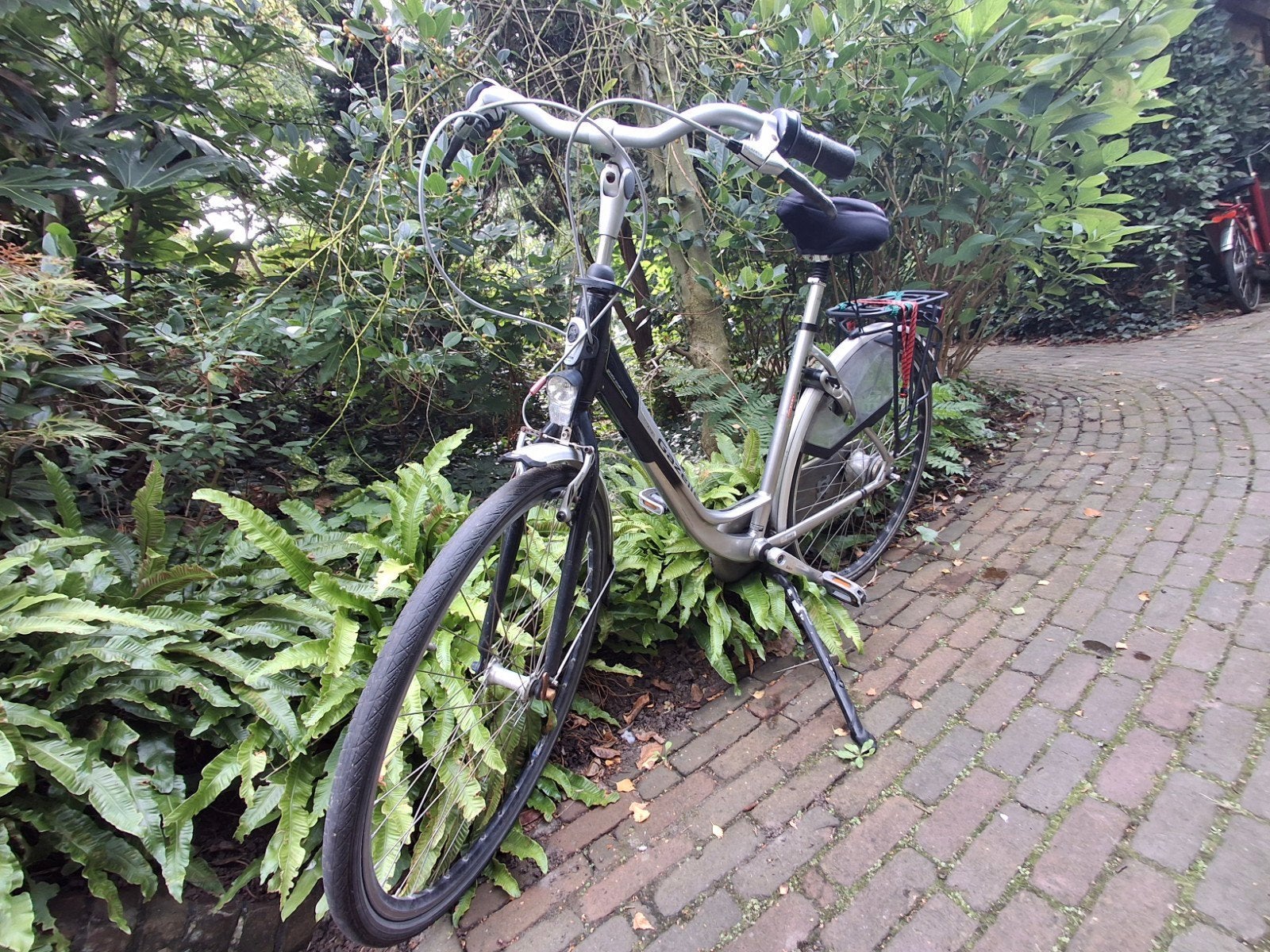 Foto 4 van Gazelle damesfiets met lage instap en versnellingen