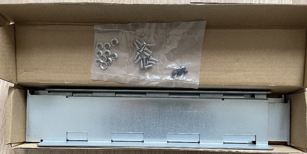 Eaton Slider Rail Rackmount Kit Silver 730-B1093,2U - 3U UPS, Ophalen of Verzenden, Nieuw, Onbekend