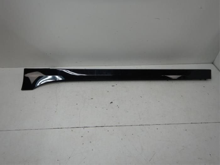 BMW 1-Serie F40 Sideskirt Links, Ophalen of Verzenden, Gebruikt