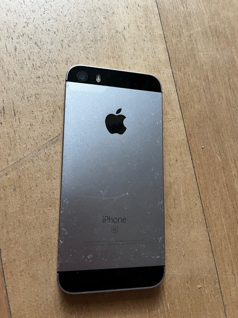 iPhone SE 2016) Spacegrijs, Telecommunicatie, Gebruikt, 16 GB, Ophalen of Verzenden, Zonder simlock