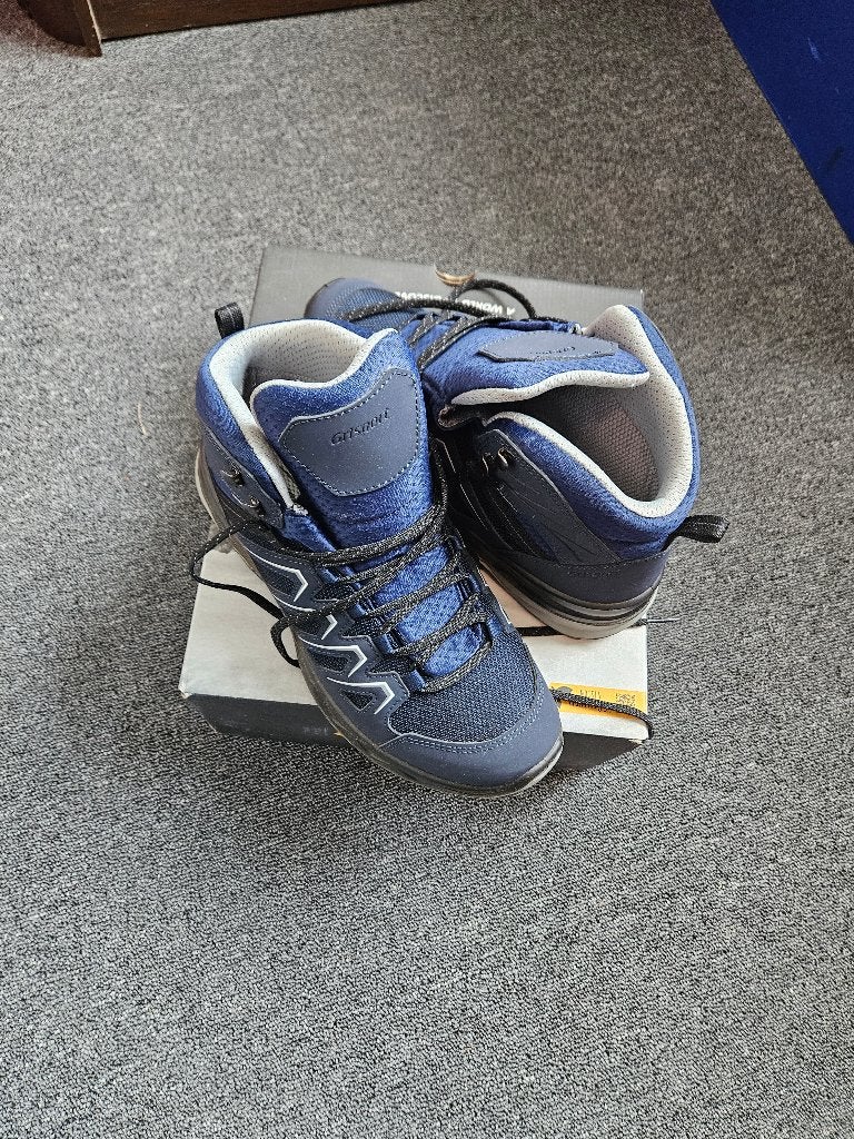 Grisport wandelschoenen, Ophalen, Zo goed als nieuw, Schoenen