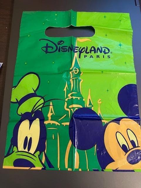 Klein groen Disneyland Paris plastic tasje., Verzenden, Mickey Mouse, Nieuw, Tas, Koffer of Zak