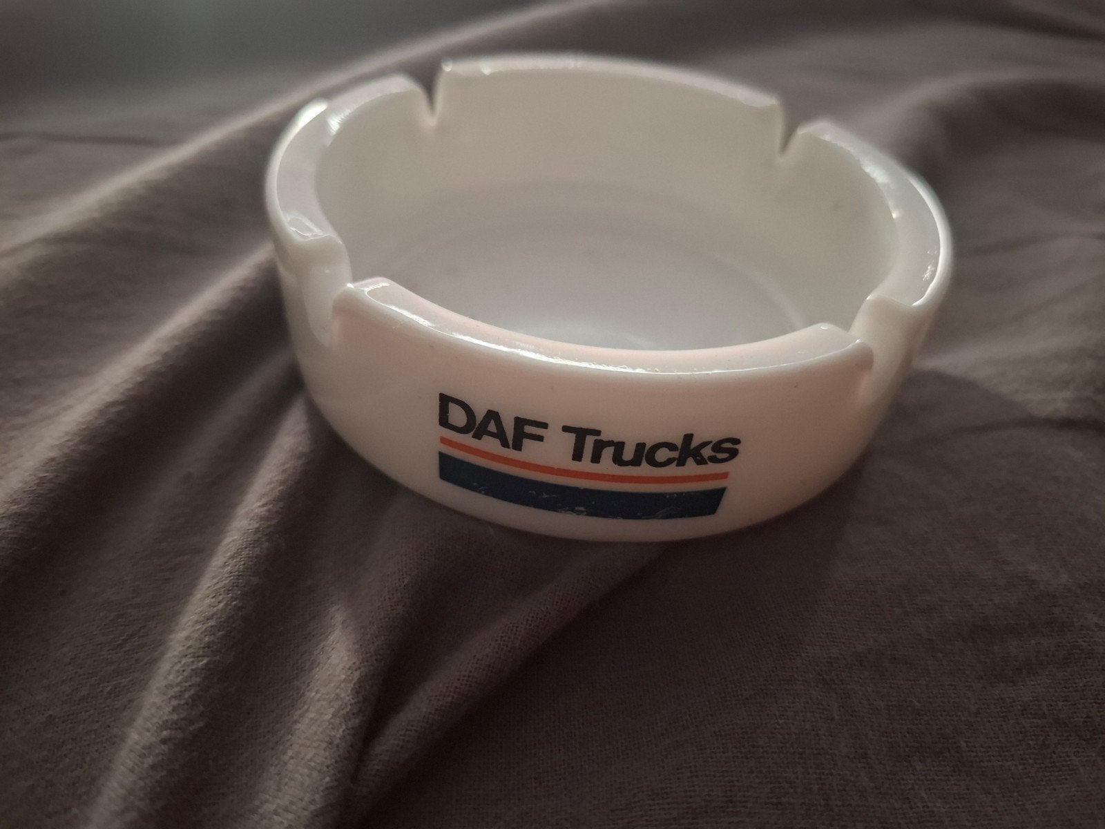 Vintage DAF Trucks Asbak  - Wit Keramiek v, Ophalen of Verzenden, Gebruikt
