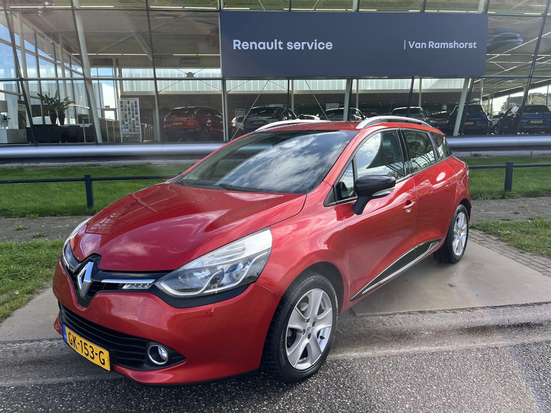 Renault Clio Estate 0.9 TCe Expression / Airco /Ketting verv, Auto's, Voorwielaandrijving, Stof, Zwart, Origineel Nederlands
