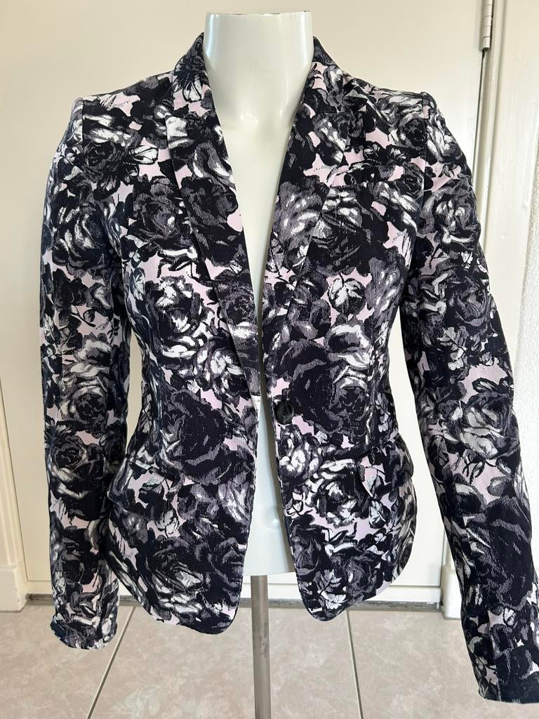 H&M colbert mt 34, Zwart, Ophalen of Verzenden, Zo goed als nieuw, Jasje