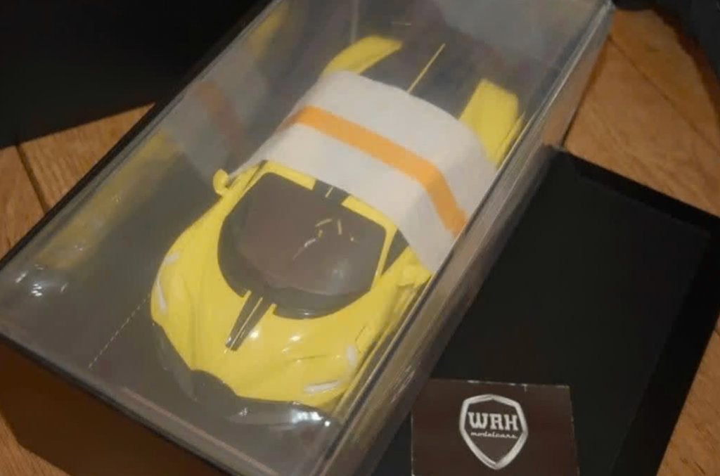 1:18 BUGATTI DIVO yellow Henson Heaven LTD30 in box WRH, Verzenden, Zo goed als nieuw, Auto, Overige merken