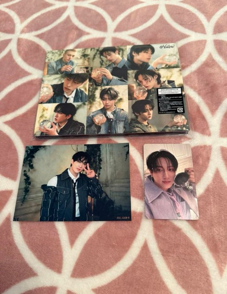 Stray Kids Hollow Album CD First Press versie, Ophalen of Verzenden, Zo goed als nieuw, Foto of Kaart