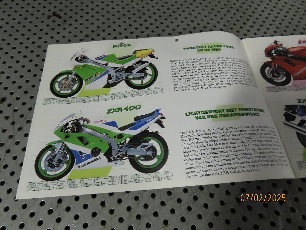 Kleurenfolder Folder Kawasaki Motoren 1992 Reclame Moto '92, Ophalen of Verzenden, Gebruikt, Motoren