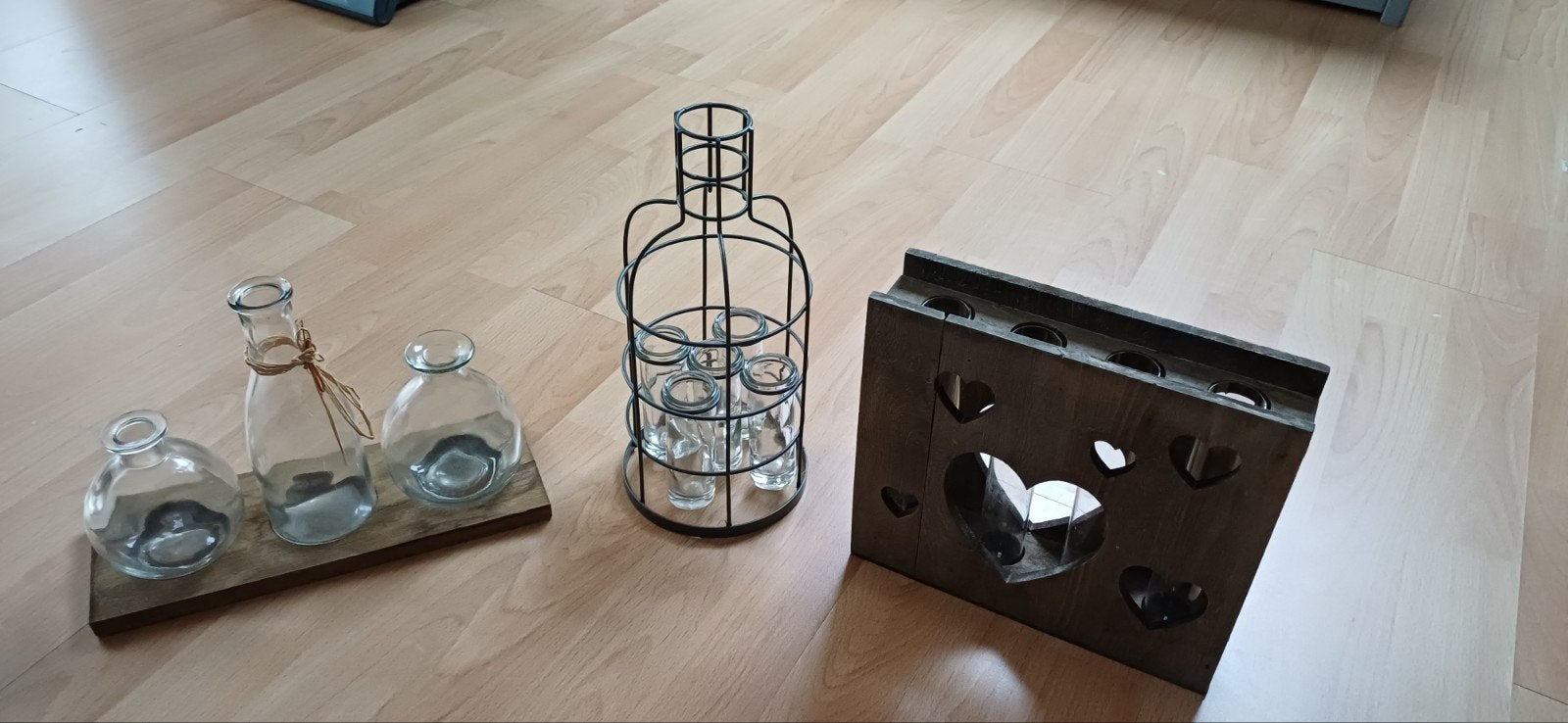 Decoratie set: vazen, metalen houder en houten blok, Ophalen, Gebruikt, Met patroon/structuur, Transparant