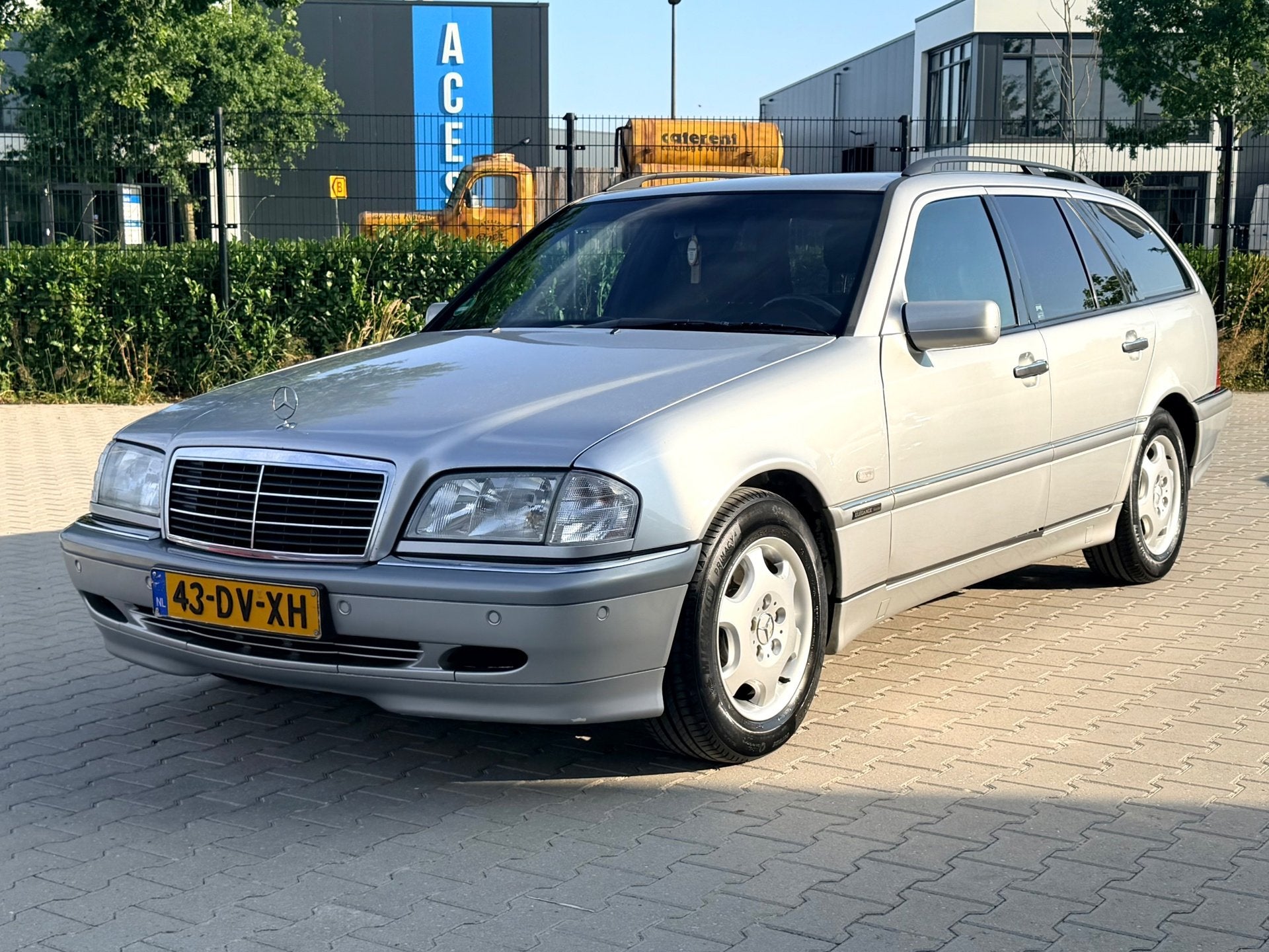 Mercedes-Benz C-klasse Combi 240 Esprit, Auto's, Automaat, Achterwielaandrijving, Gebruikt, Zwart