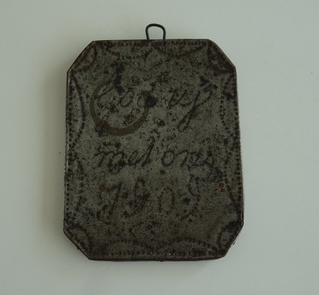 Antiek Religieus Bord met Tekst : God Zij Met Ons, 1909, Ophalen