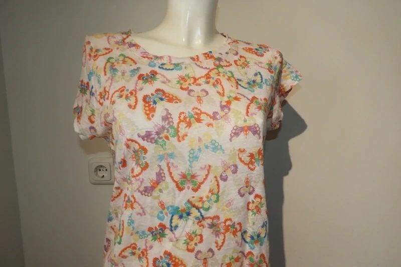 Zadig & Voltaire shirt kleurrijke vlinders schedel print S, Zadig & Voltaire, Korte mouw, Maat 36 (S), Gedragen