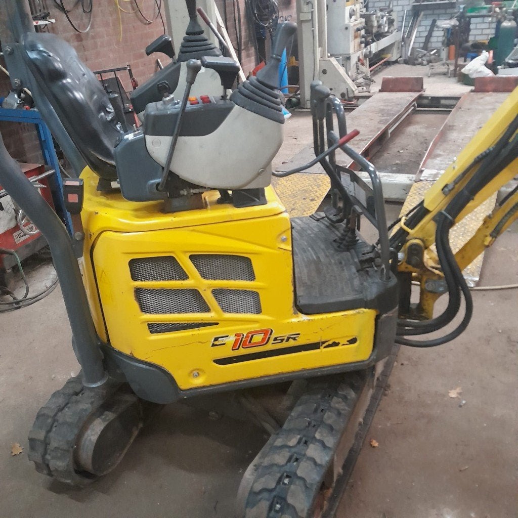 Graafmachine zeer nette New Holland E10SR, Ophalen, Graafmachine