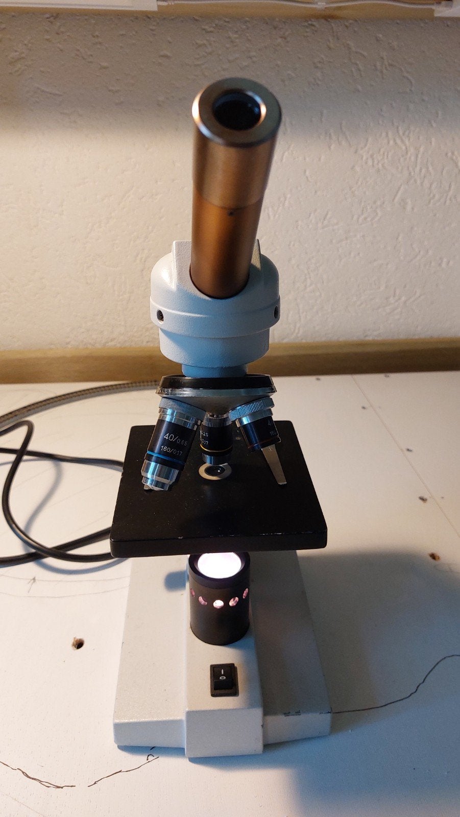 Laboratorium Microscoop met Verlichting en Objectieven, Ophalen of Verzenden