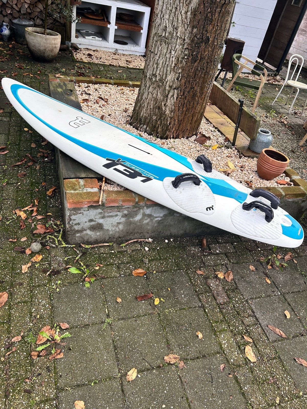 Mistral Freeride Windsurfplank 131L - Inclusief 2 vinnen, Watersport en Boten, Ophalen, Gebruikt, Met vin(nen), Plank