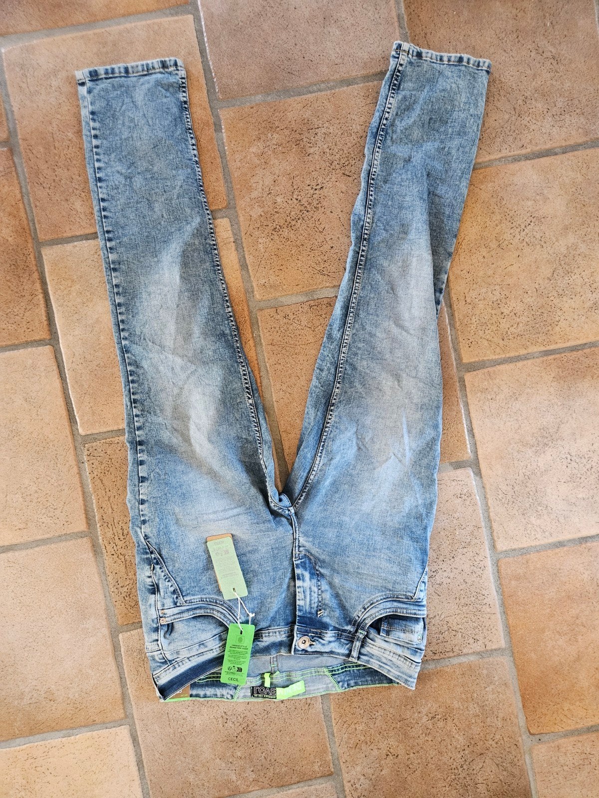 Nieuwe Cecil Scarlett jeans maat 30 met labels, Ophalen of Verzenden