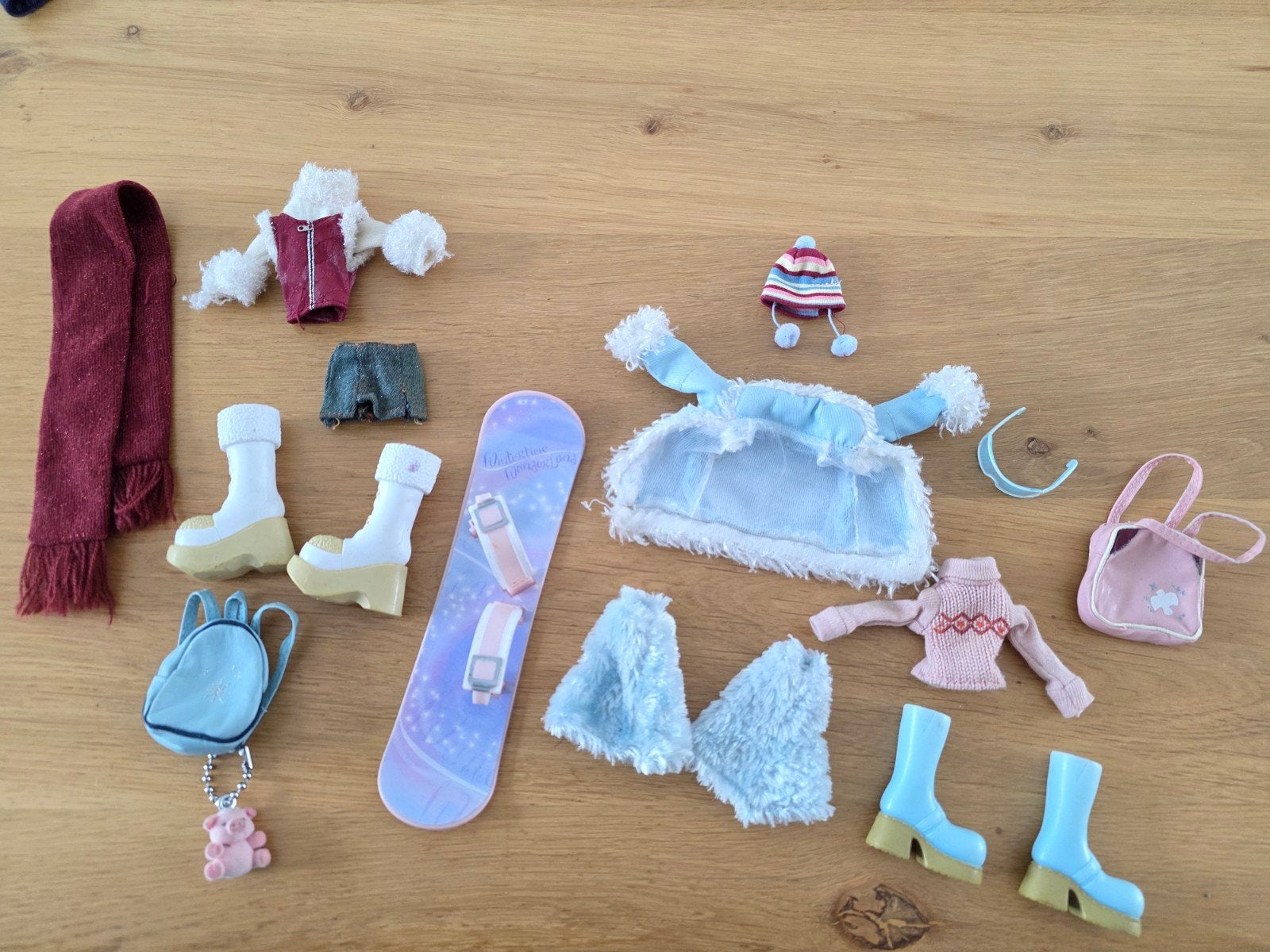 Bratz Wintertime Wonderland Cloe, Ophalen of Verzenden, Gebruikt, Barbie