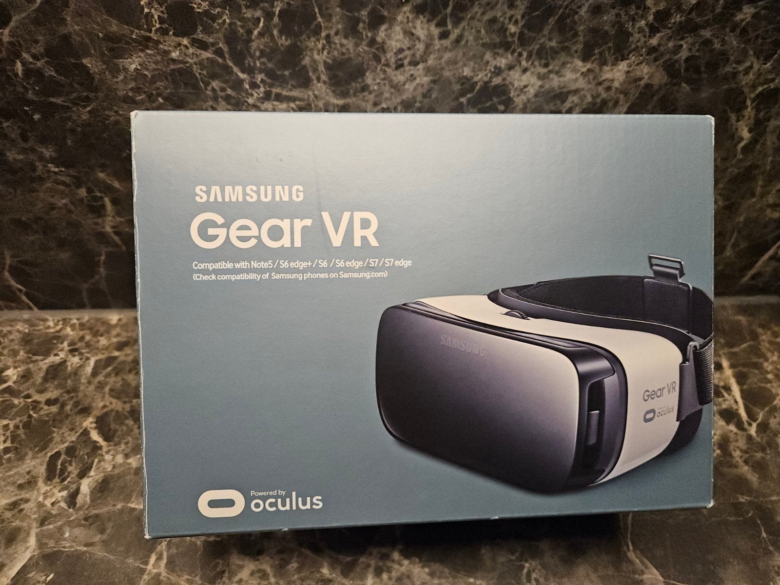 Samsung Gear VR (SM-R322) Virtual Reality Headset, Ophalen of Verzenden, Zo goed als nieuw, VR-bril, Telefoon