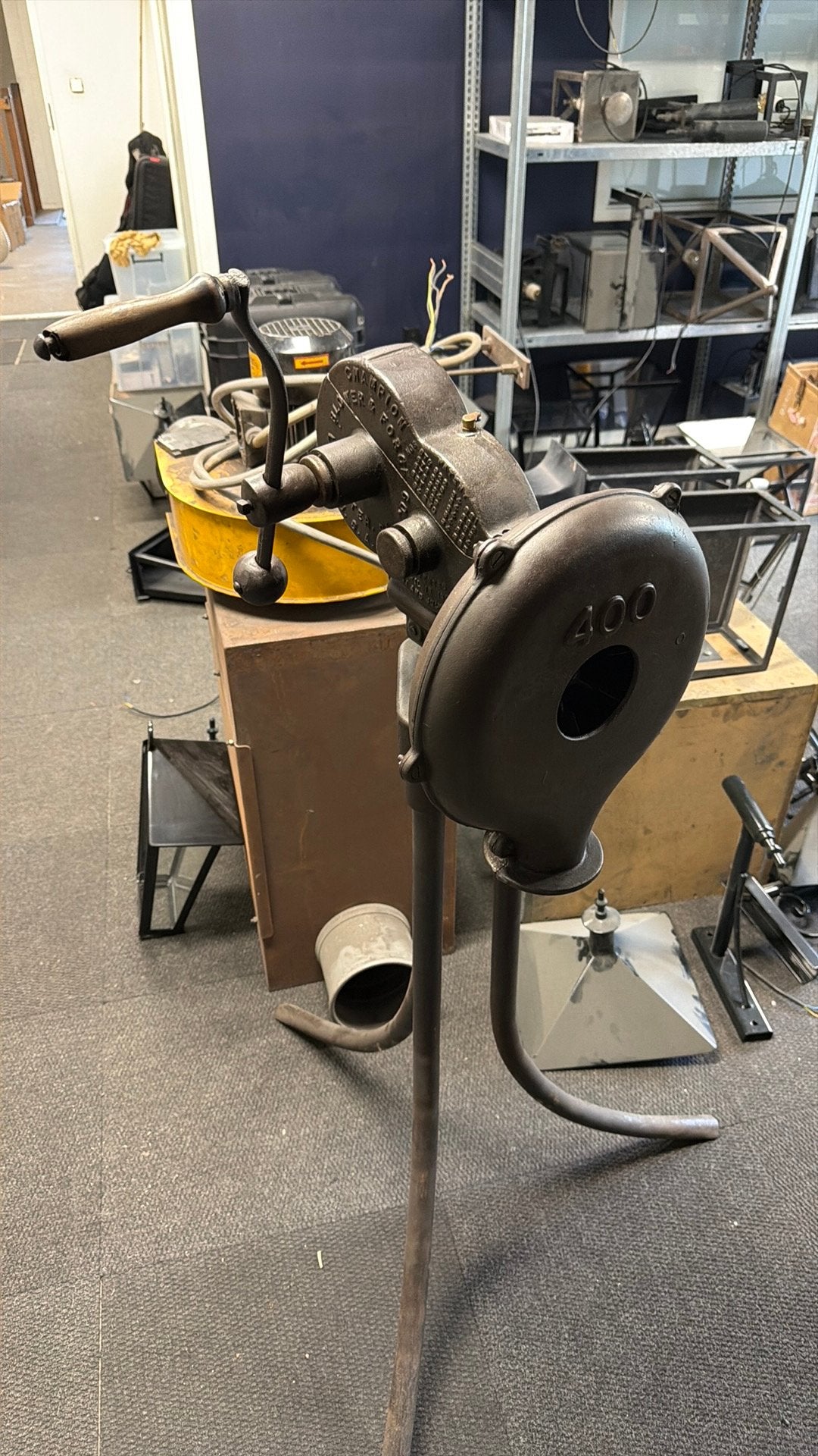 Smeden smeedvuur - blower/blazer/aanjager - champion 400, Ophalen, Gebruikt