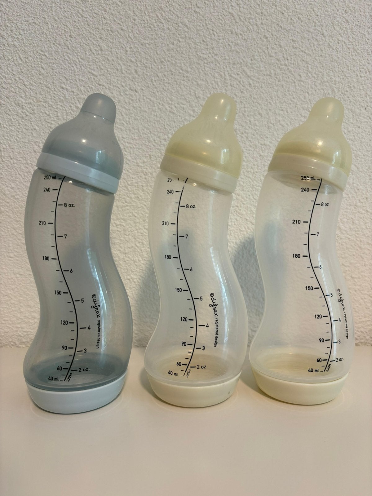 Difrax flessen (3 stuks) en melkpoedertorens, Difrax, Gebruikt, Ophalen of Verzenden, Babyfles