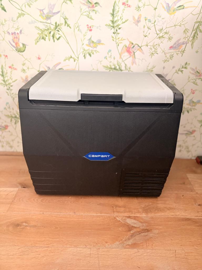 Campert Melbourne Compressor Koelbox - Perfect voor onderweg, Caravans en Kamperen, Koelboxen, Ophalen of Verzenden, Zo goed als nieuw