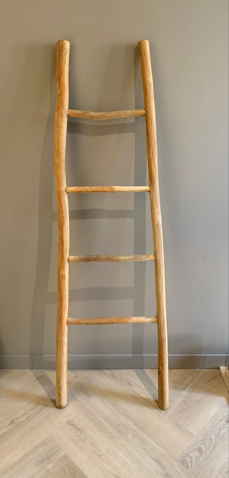 Decoratieve houten ladder, Ophalen, Zo goed als nieuw, Ladder, Minder dan 2 meter