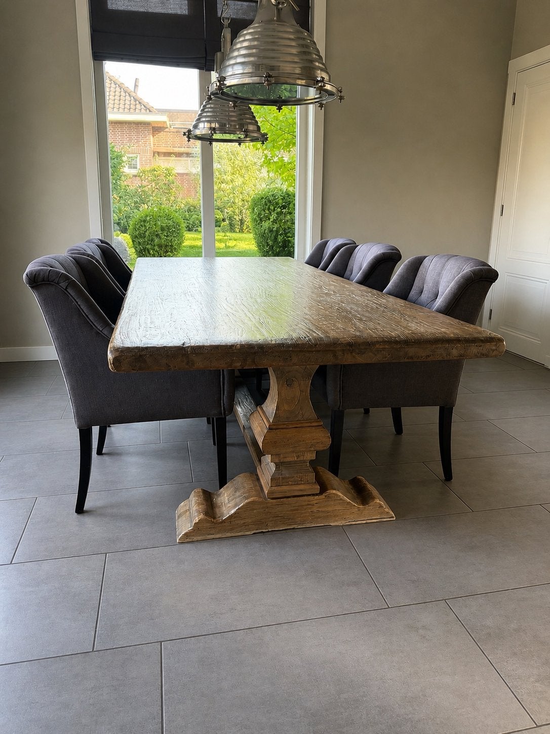 Robuuste klooster eettafel met 6 stoelen - Landelijke stijl, Huis en Inrichting, 100 tot 150 cm, 200 cm of meer, Zo goed als nieuw