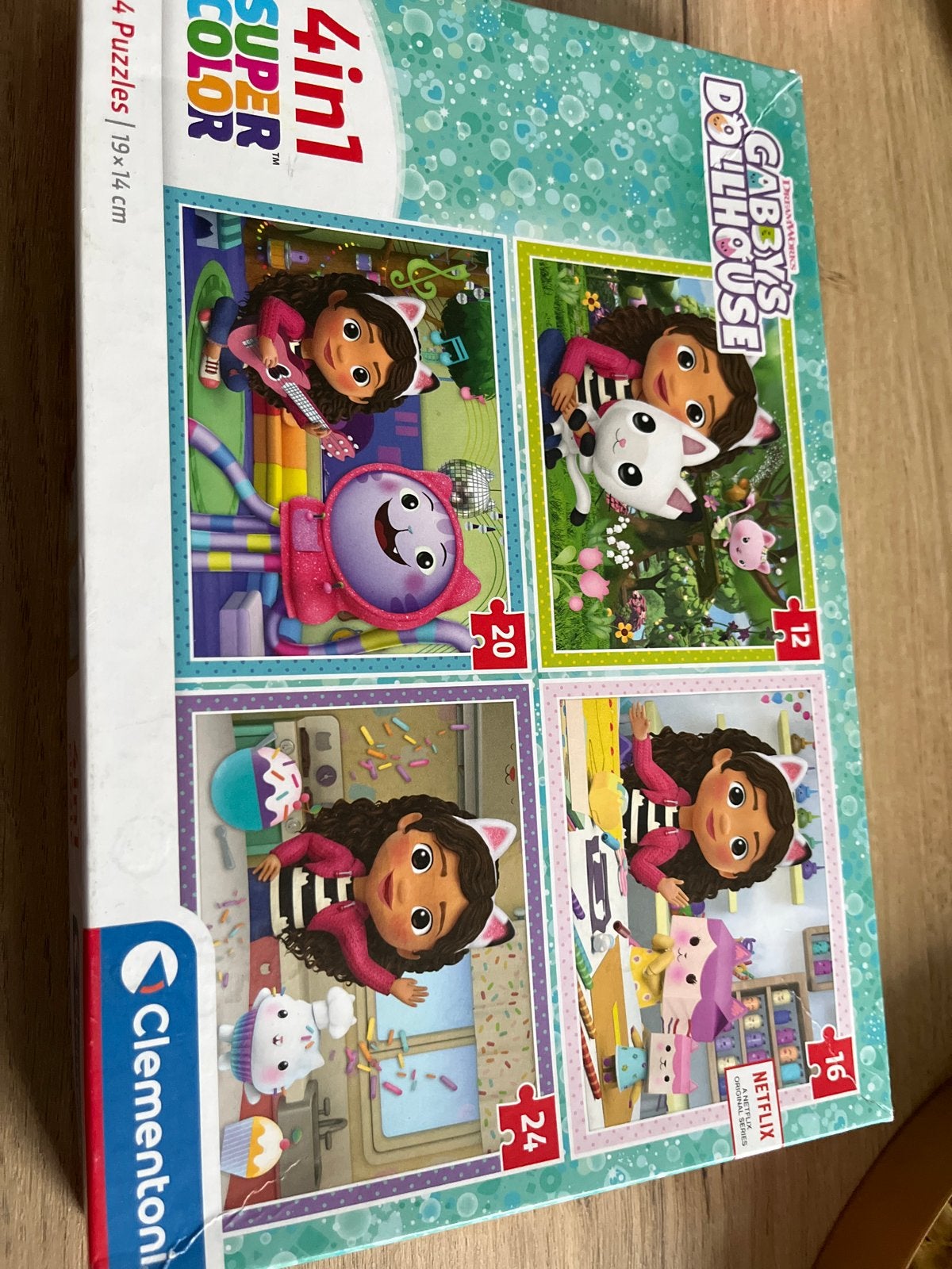 Gabby's Poppenhuis 4-in-1 Super Color Puzzels, Ophalen of Verzenden, 10 tot 50 stukjes, Gebruikt, 2 tot 4 jaar