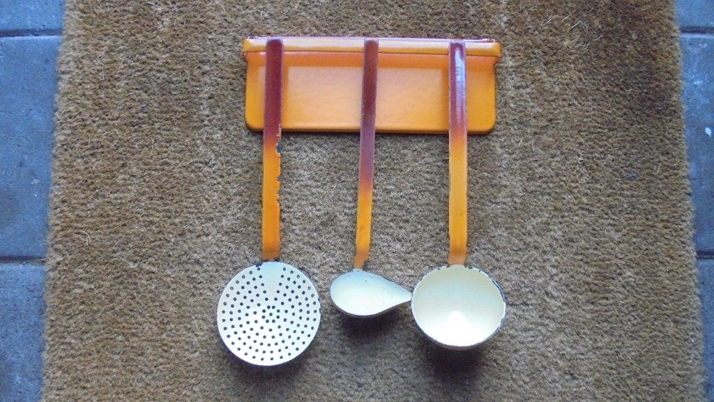 oranjegevlamd emaille lepelrek, Antiek en Kunst, Antiek | Emaille, Ophalen