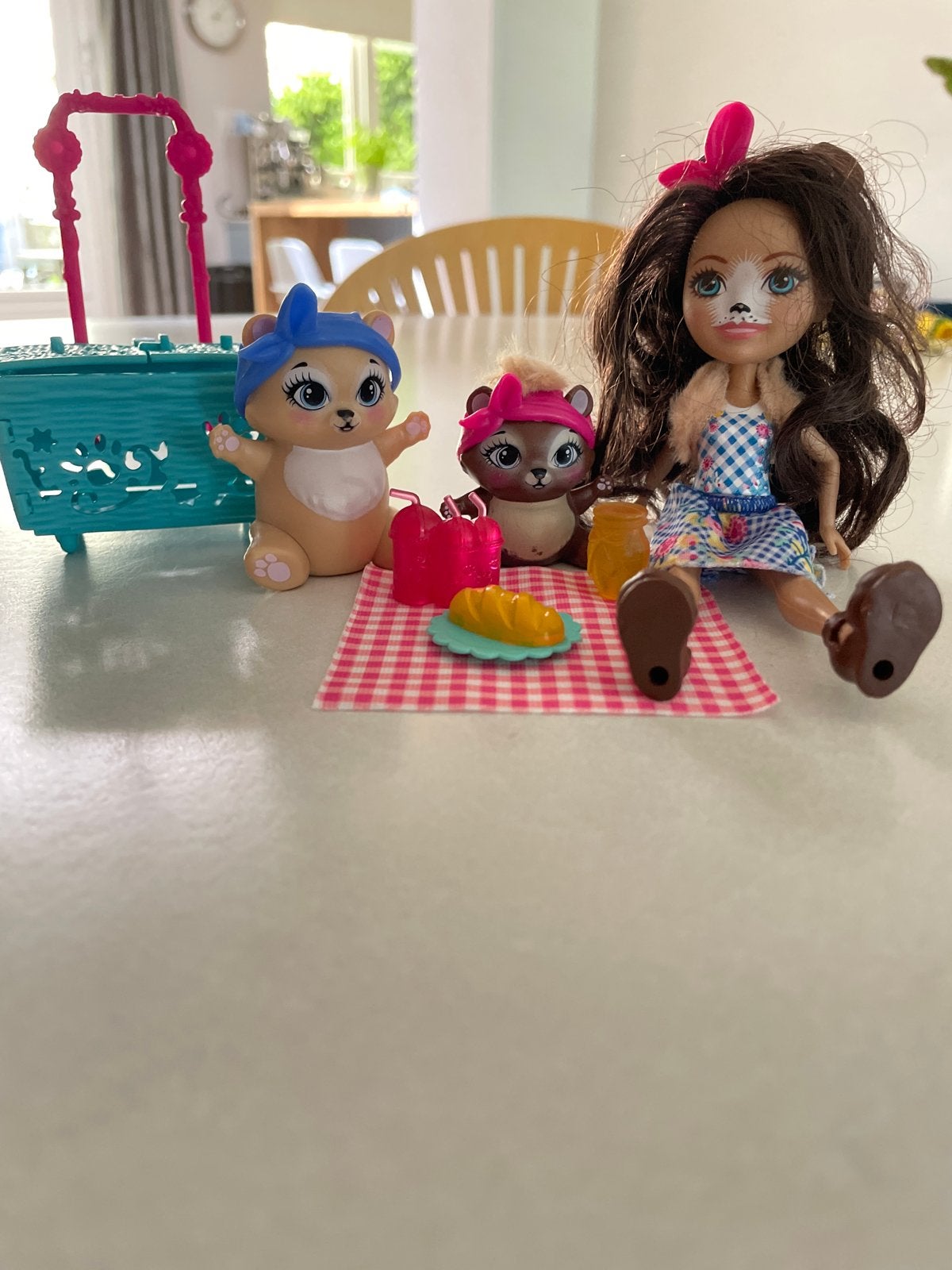 Enchantimals Berengezellige Picknick Speelset, Kinderen en Baby's, Ophalen of Verzenden, Zo goed als nieuw, Overige typen