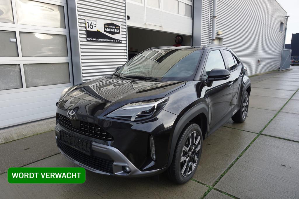 Toyota Yaris Cross 1.5 Hybrid 130 Executive |Navi|Carplay|PD, Auto's, 1195 kg, Gebruikt, Zwart, Leder en Stof