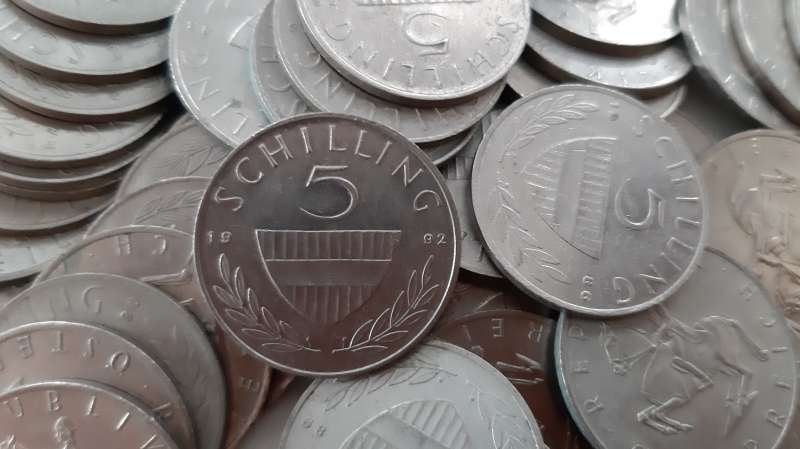 250 Gram 5 schilling Oostenrijk, Ophalen of Verzenden, Oostenrijk, Setje