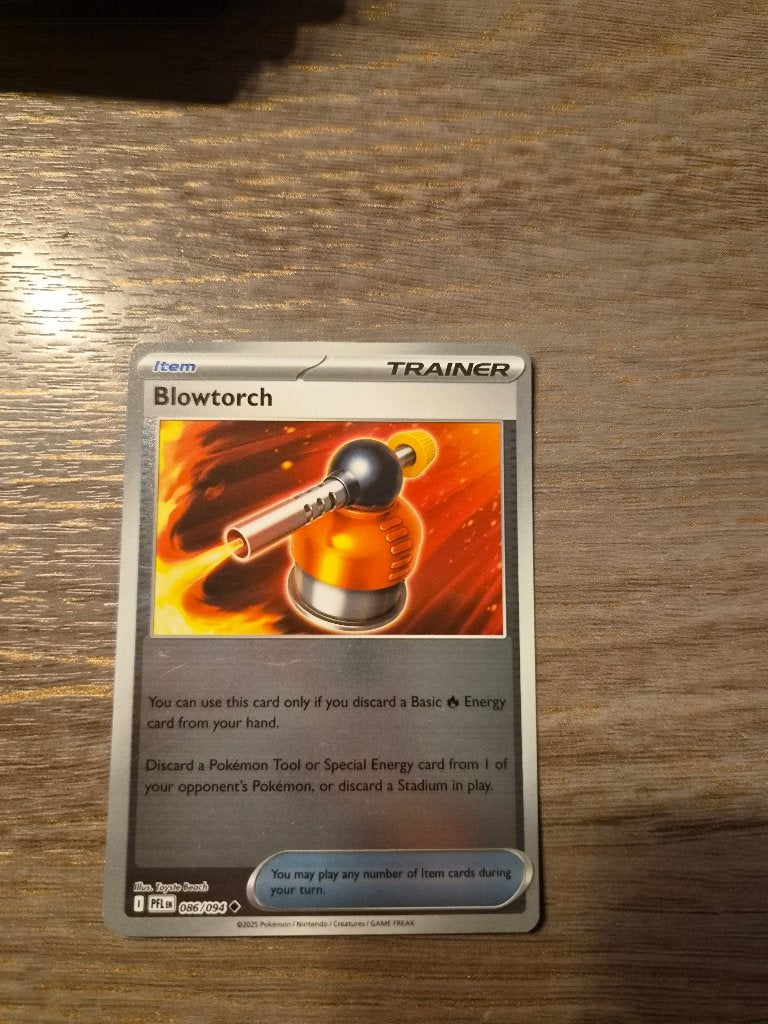 Pokémon TCG Blowtorch Trainer Kaart 086/094 PFL, Ophalen of Verzenden, Zo goed als nieuw, Losse kaart, Foil