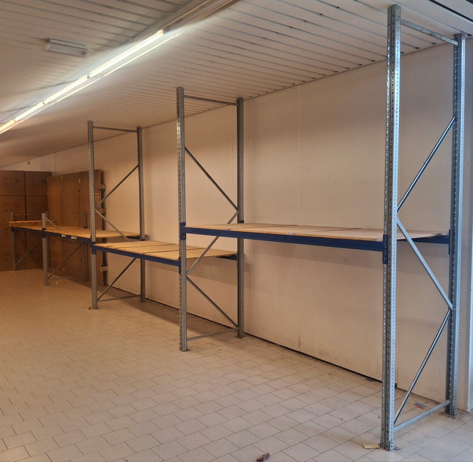 magazijnstelling compleet incl platen, Ophalen