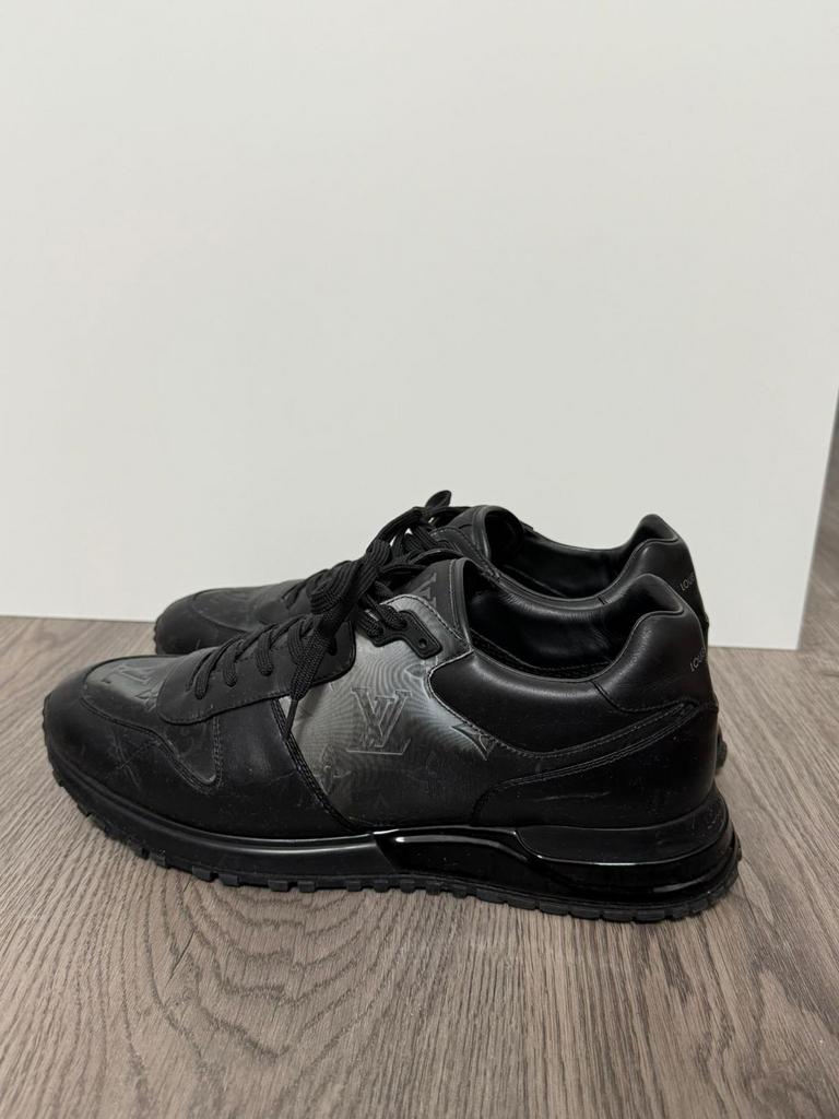 Louis vuitton run away sneakers heren, Ophalen of Verzenden, Zo goed als nieuw