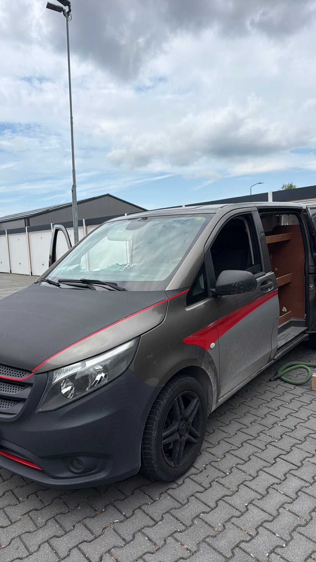 Gereedschapskast / bedrijfswageninrichting Mercedes Vito, Ophalen