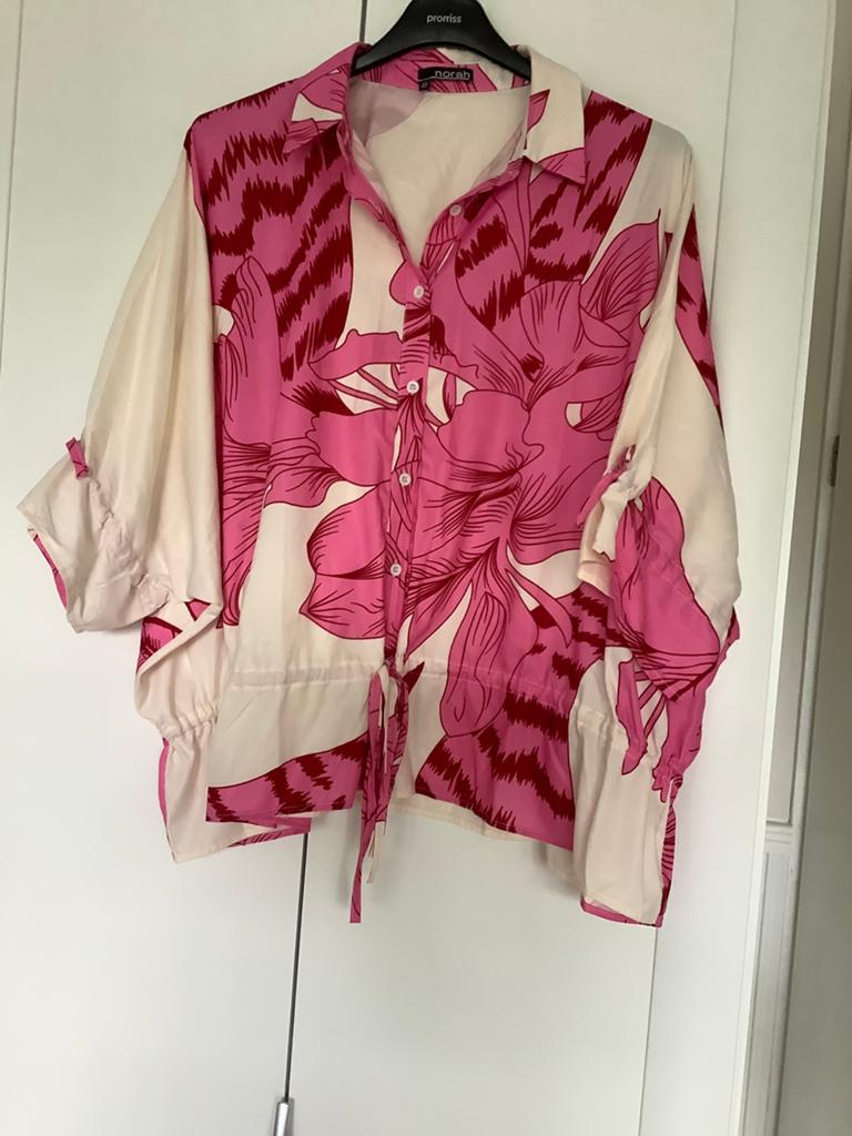 Vrolijke blouse maat 42/44, Ophalen of Verzenden, Zo goed als nieuw, Overige kleuren, Blouse of Tuniek