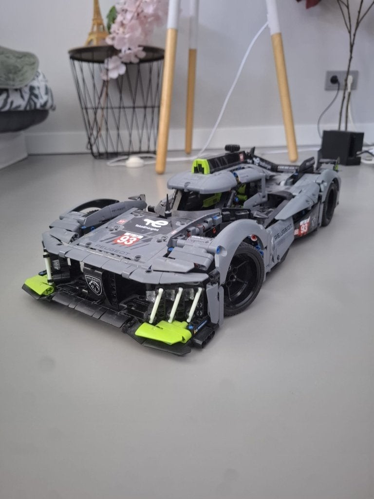 Lego technic peugeot 9X8 24H Le Mans Hybrid Hypercar 42156, Lego, Ophalen of Verzenden, Zo goed als nieuw, Complete set