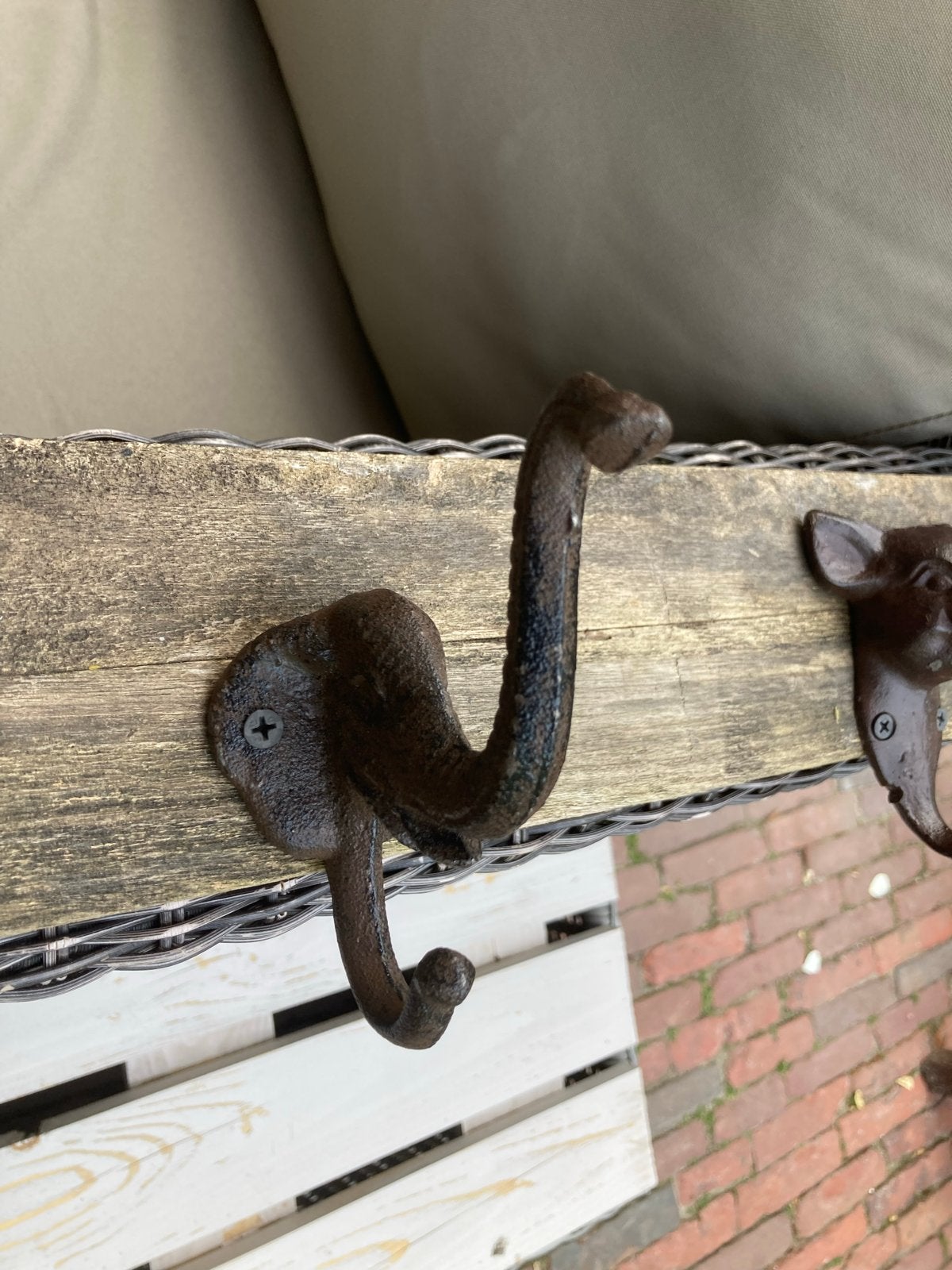Set van 2 houten planken met gietijzeren kapstokhaken, Huis en Inrichting, Woonaccessoires | Kapstokken, Ophalen, Gebruikt, Wandhaken