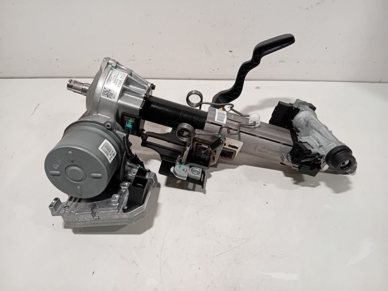 Stuurbekrachtigingspomp electrisch Skoda Rapid, Onderdelen@venauto.nl, Van der Ven Autorecycling B.V., Gebruikt, Ettenseweg 76, 4706 PB Roosendaal, The Netherlands