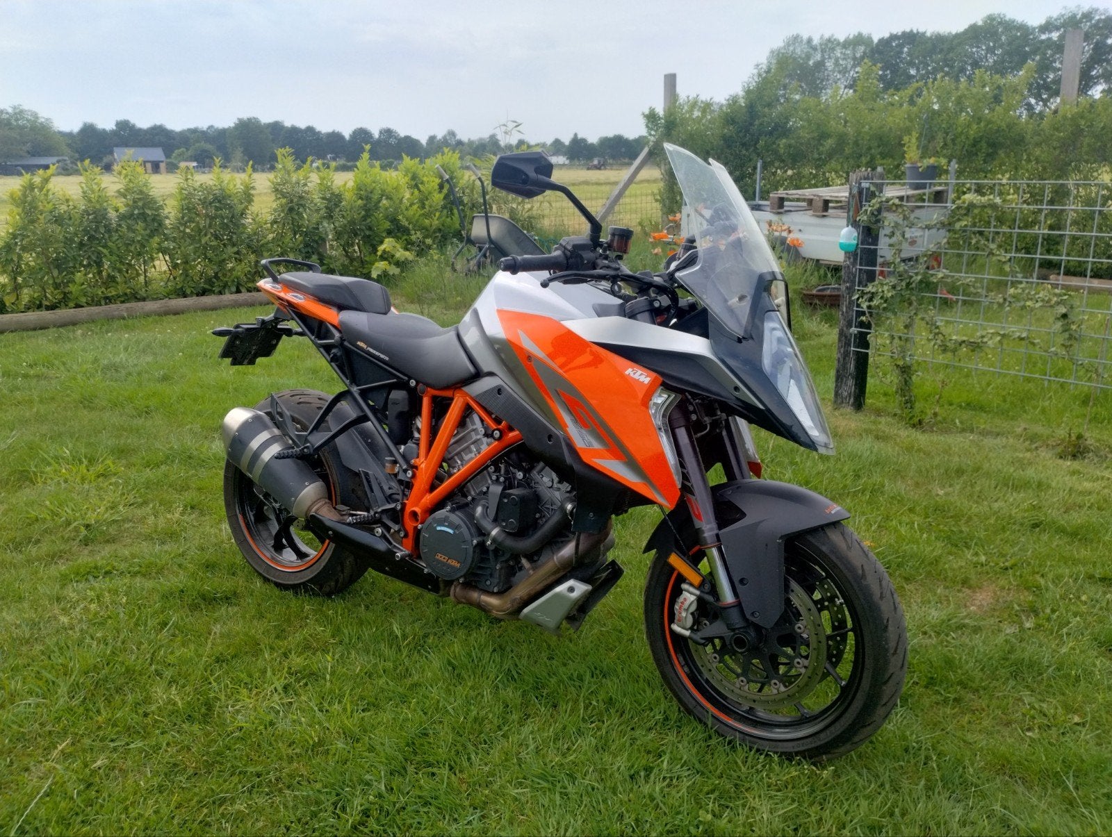 KTM 1290 Superduke GT, 2 cilinders, Occasion, Motorrijbewijs A, Meer dan 35 kW