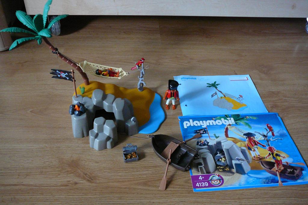 Playmobil pirateneiland (4139) / compleet / NIEUWSTAAT, Ophalen of Verzenden, Zo goed als nieuw